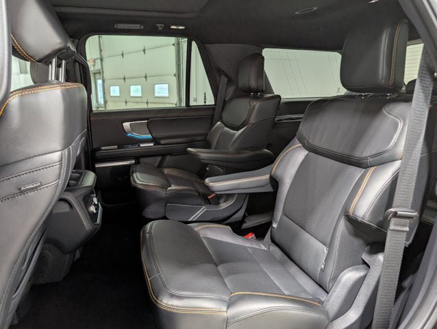 Used 2025 Ford Expedition Tremor AWD/4WD image 17