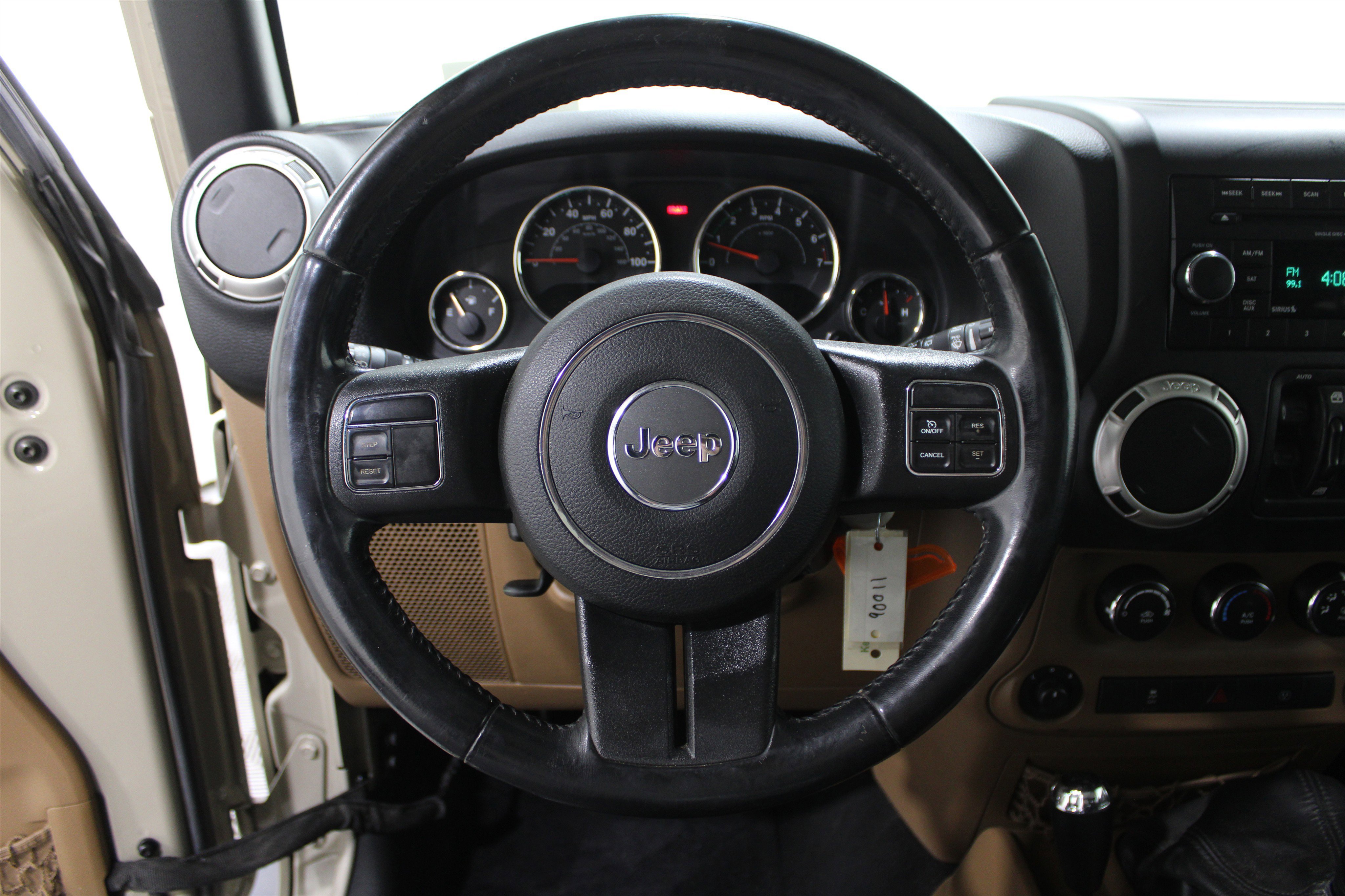 Used 2018 Jeep Wrangler Unlimited Sahara image 6