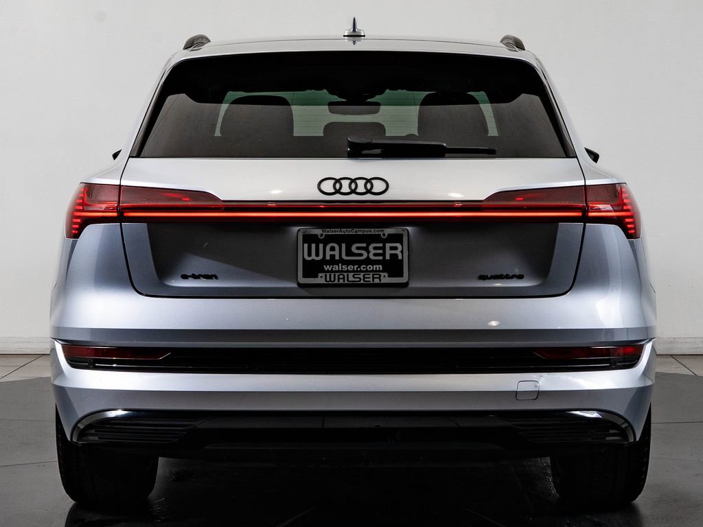 Used 2021 Audi e-tron Premium w/ Convenience Plus Package AWD/4WD image 7