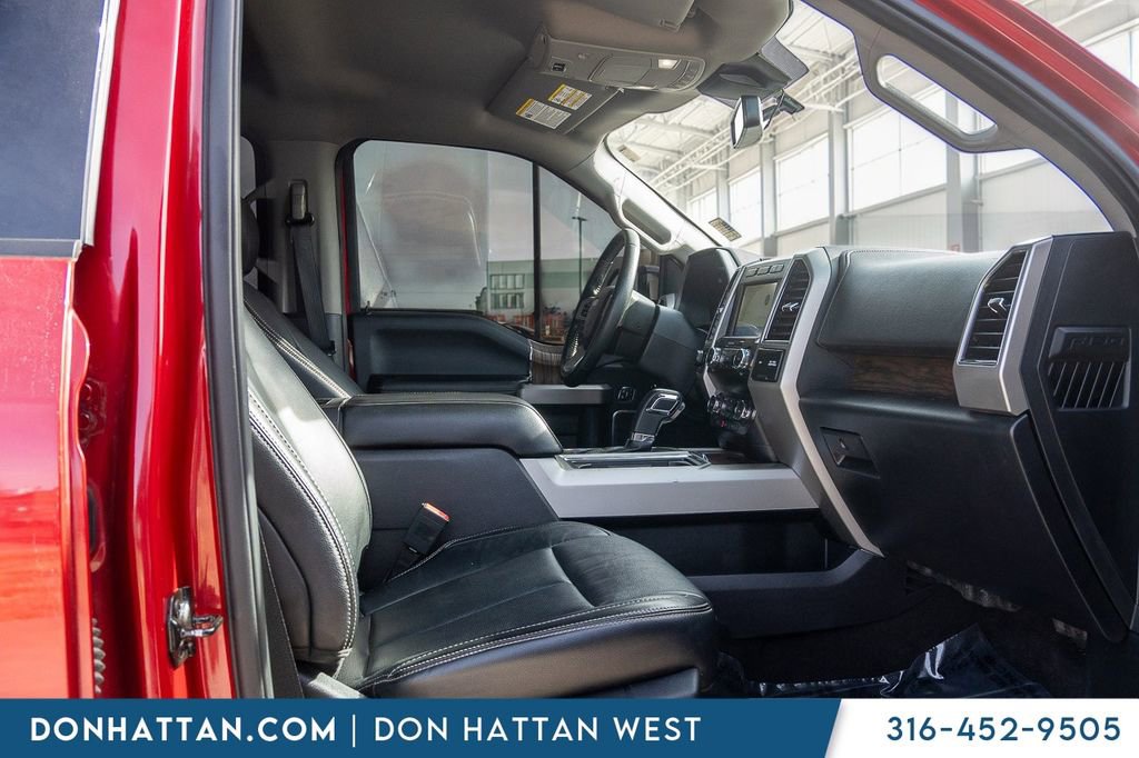 Used 2020 Ford F150 Lariat image 23