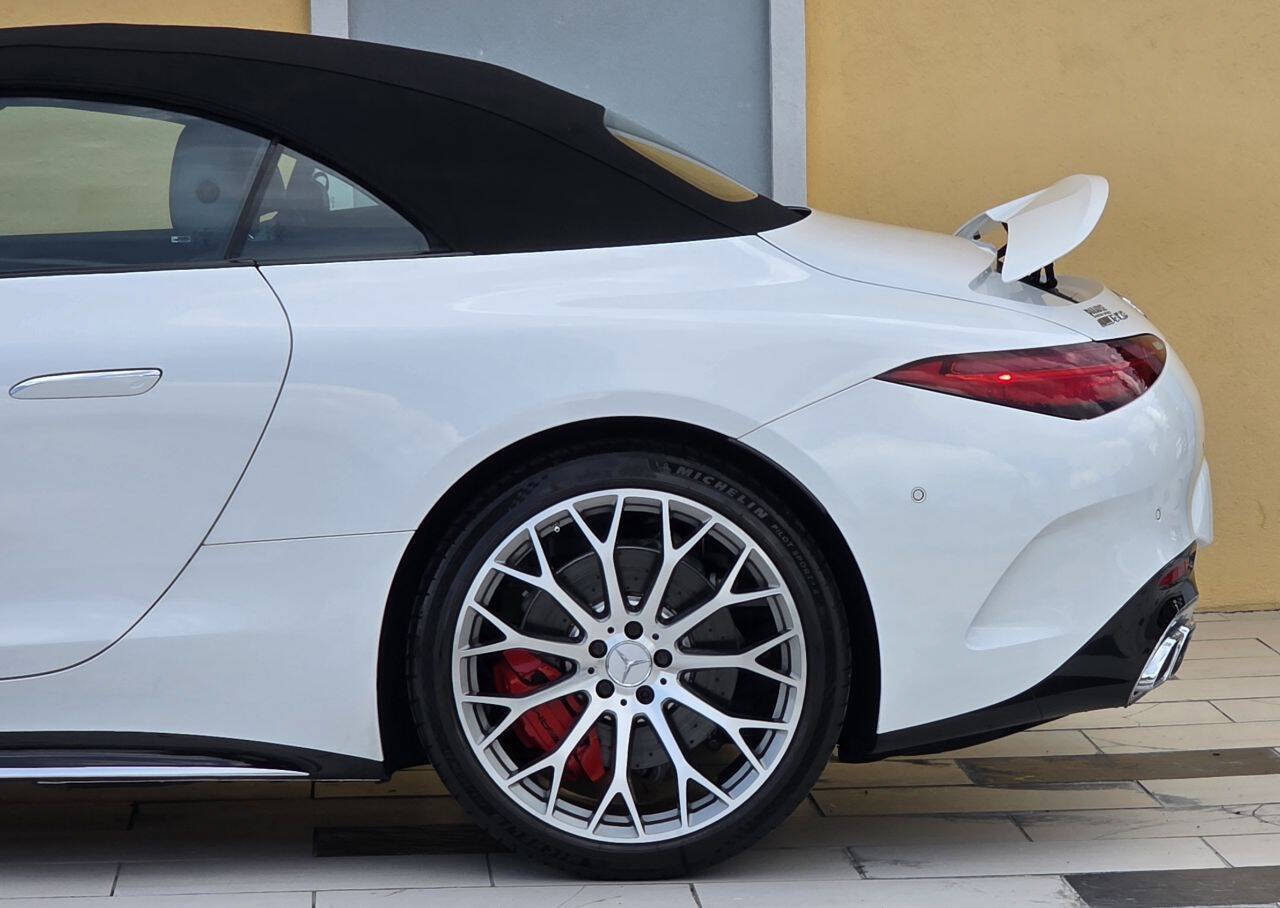 Used 2022 Mercedes-Benz SL 55 AMG 4MATIC image 7