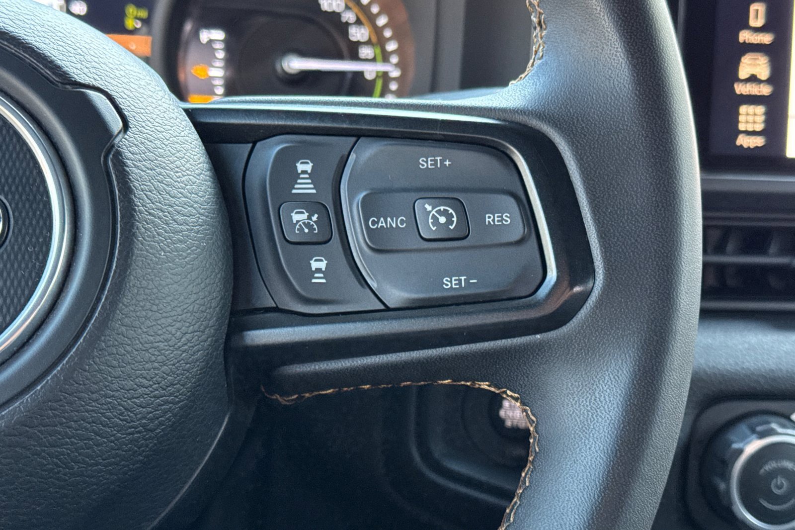 Used 2024 Jeep Wrangler Unlimited image 28