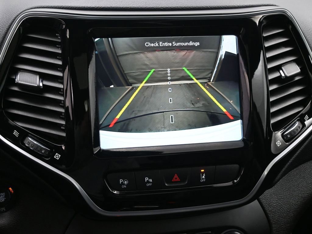 Used 2021 Jeep Cherokee High Altitude AWD/4WD image 16