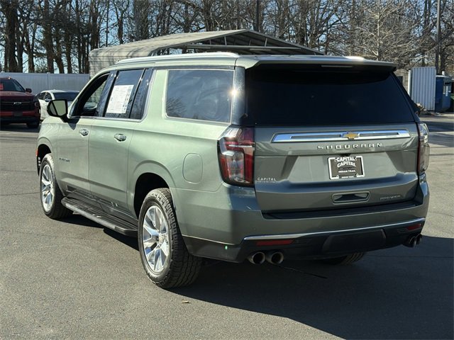 Used 2023 Chevrolet Suburban Premier image 11