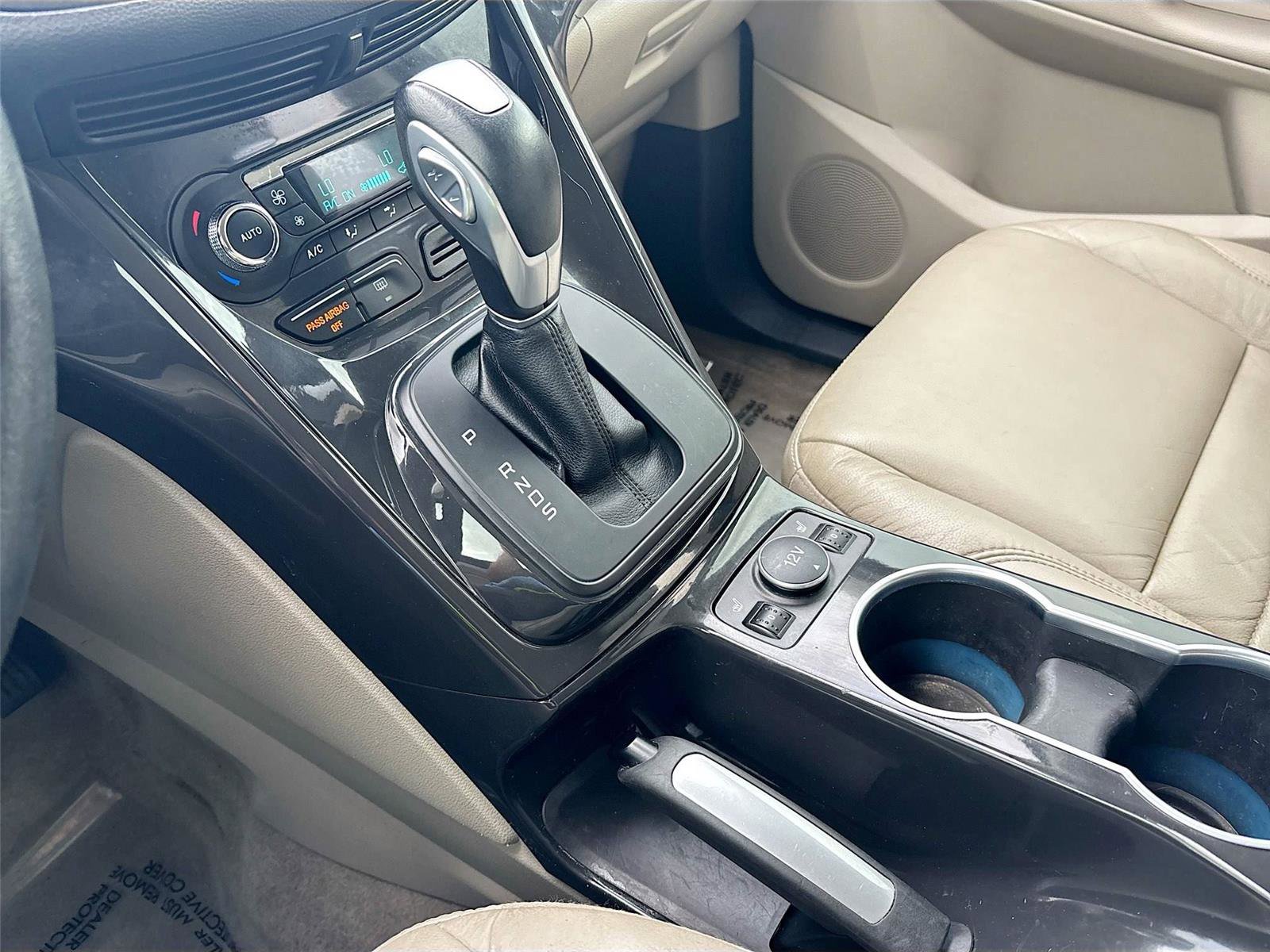 Used 2016 Ford Escape Titanium image 18