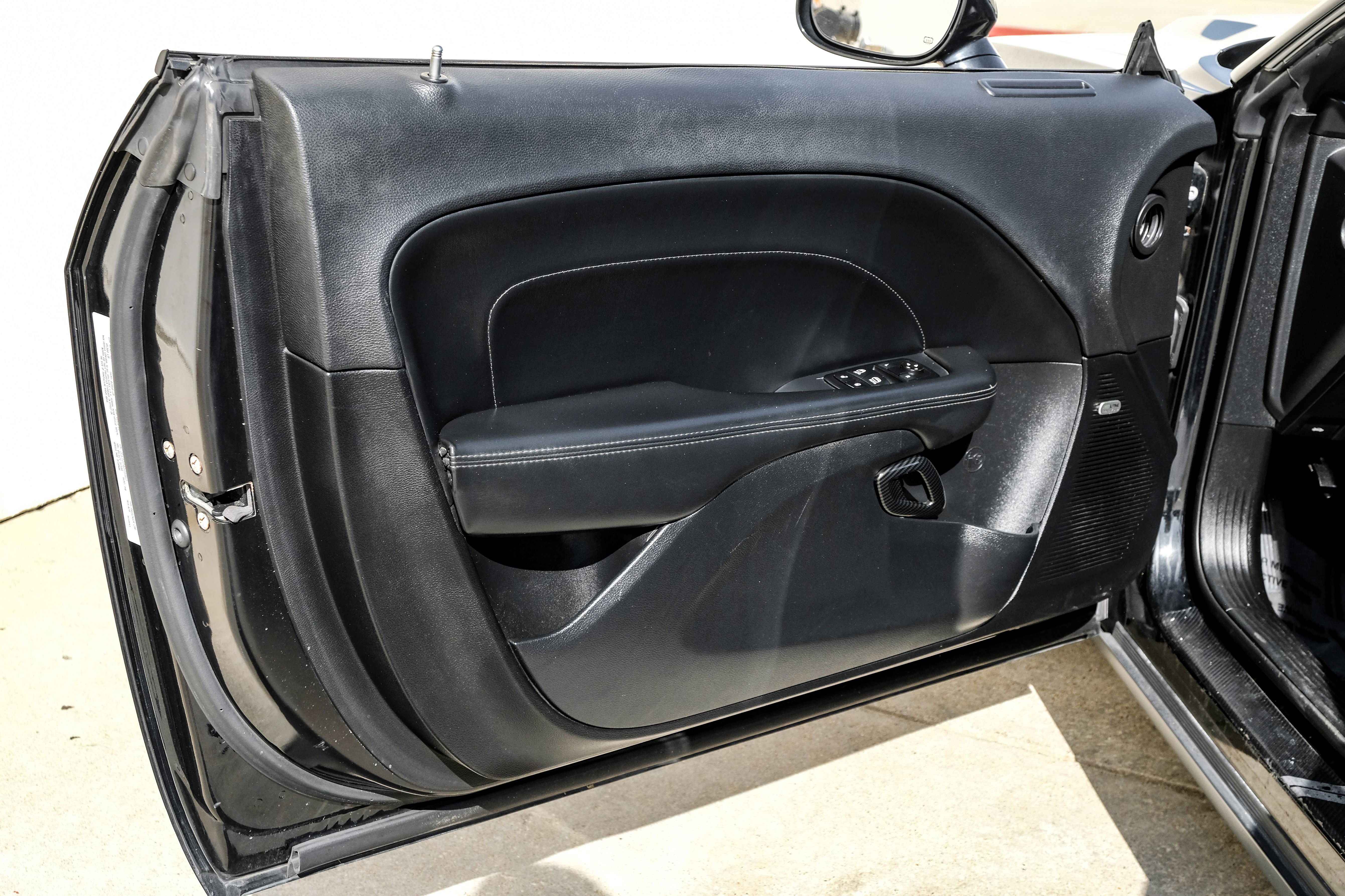 Used 2016 Dodge Challenger R/T Plus image 34