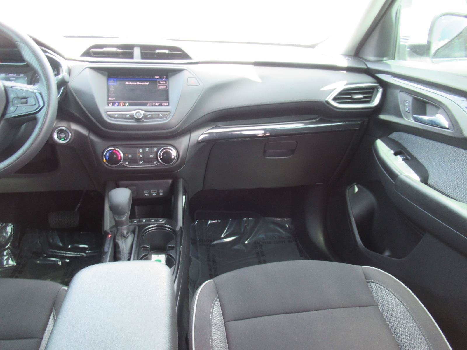 Certified 2023 Chevrolet TrailBlazer LT FWD image 14