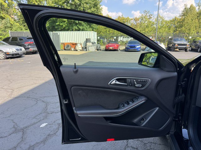 Used 2018 Mercedes-Benz GLA 45 AMG 4MATIC image 19