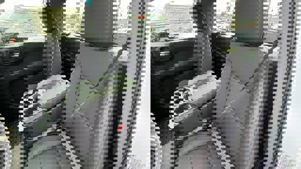 New 2026 Chevrolet Silverado 1500 W/T image 11