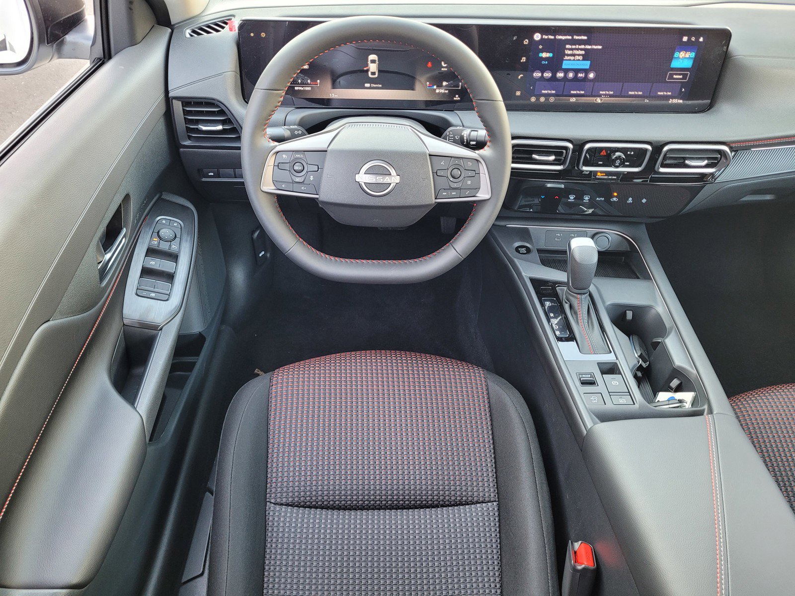 New 2026 Nissan Sentra SR w/ Floor Mat Package image 8