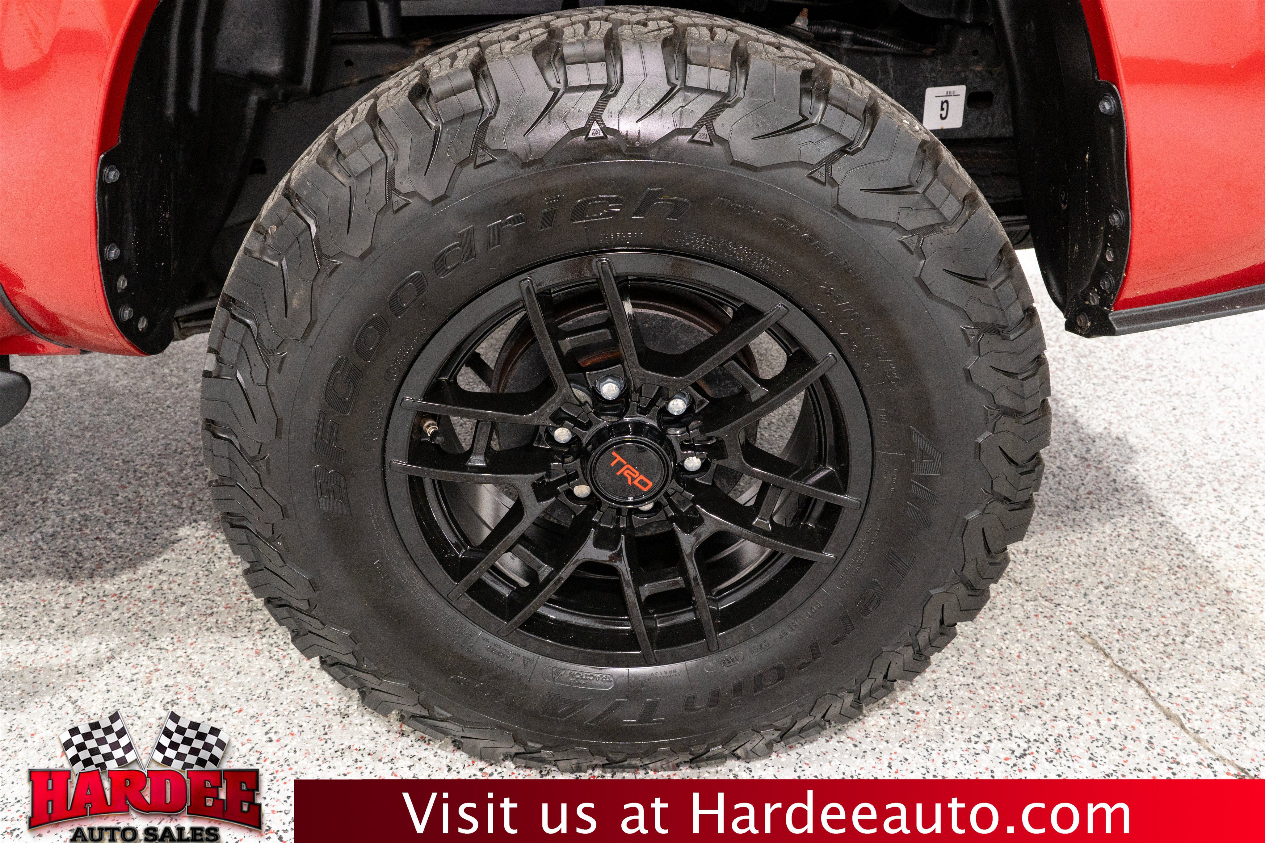 Used 2023 Toyota Tacoma SR AWD/4WD image 10