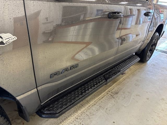 New 2026 RAM 1500 Express AWD/4WD image 17