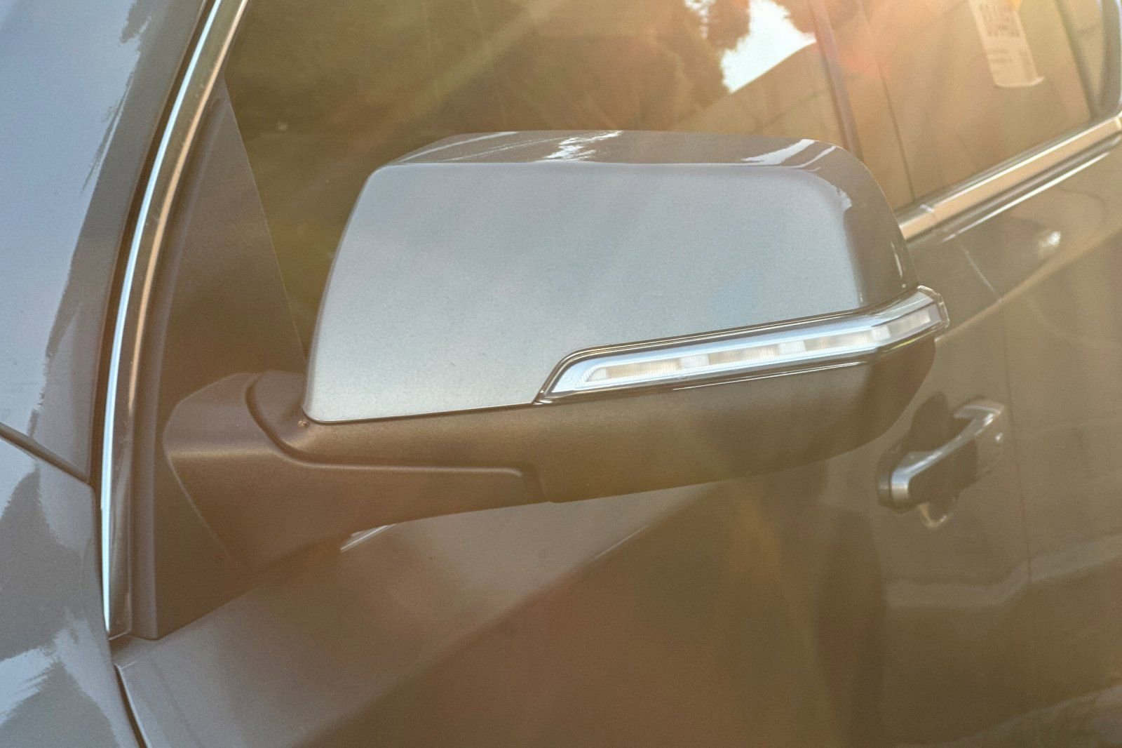 Used 2023 Chevrolet Traverse LT image 11