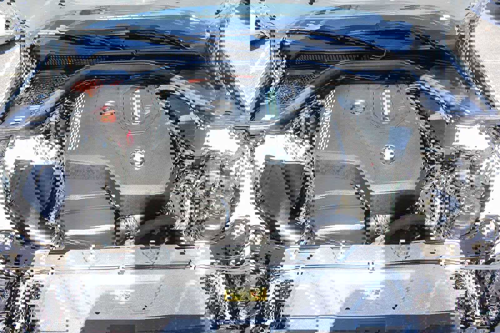 Certified 2023 BMW 330e w/ M Sport Package image 38