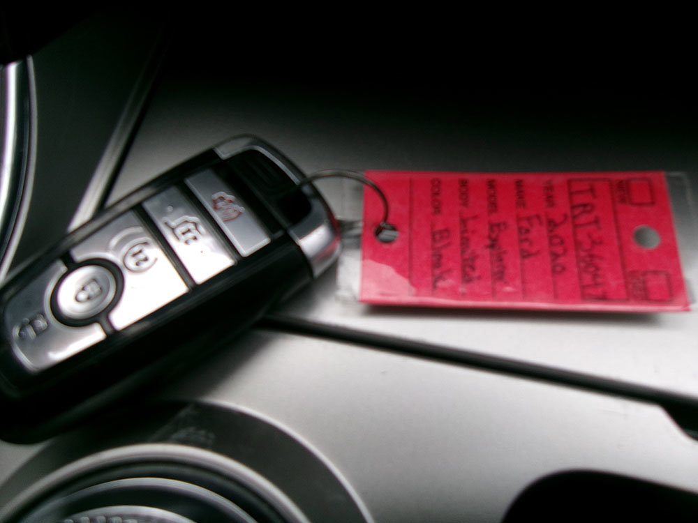 Used 2020 Ford Explorer Limited image 21