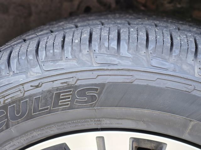 Certified 2023 Nissan Rogue SV image 11