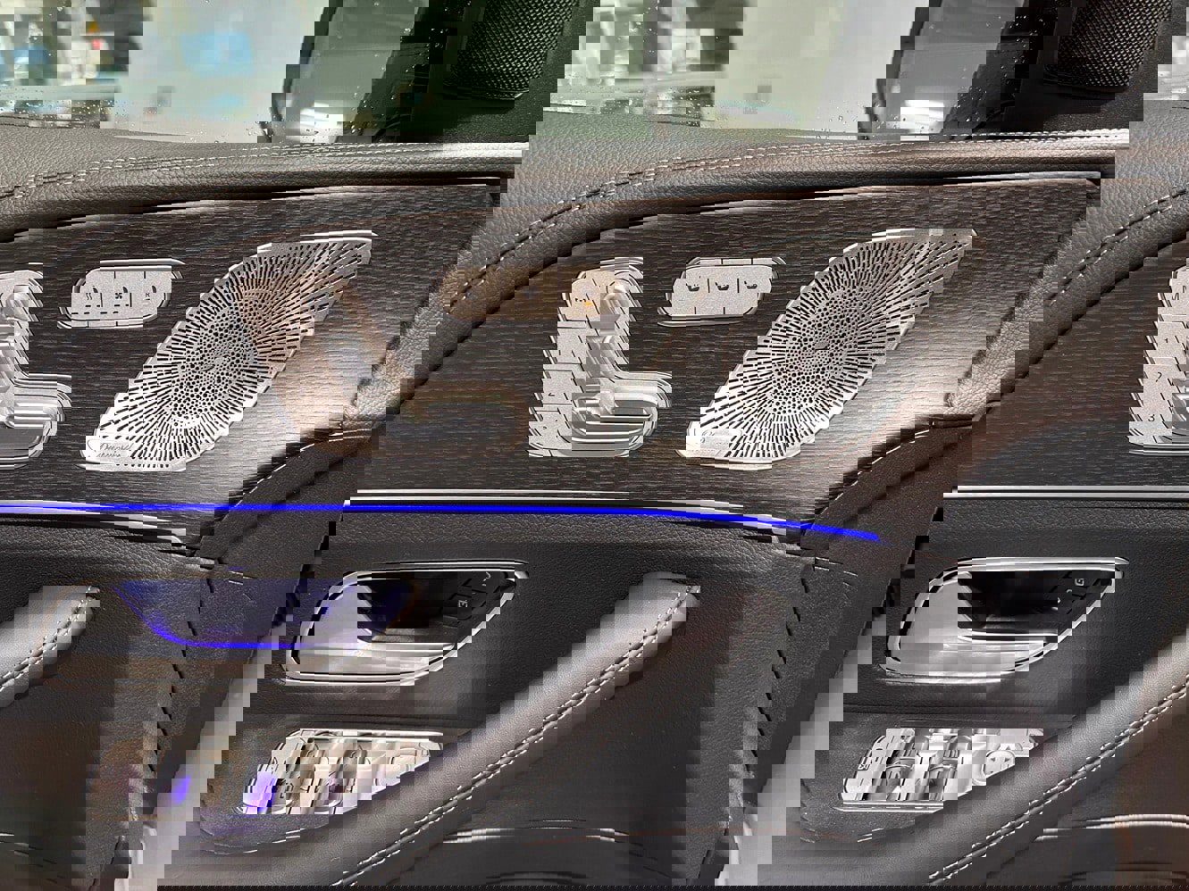 Used 2025 Mercedes-Benz GLE 53 AMG 4MATIC image 12