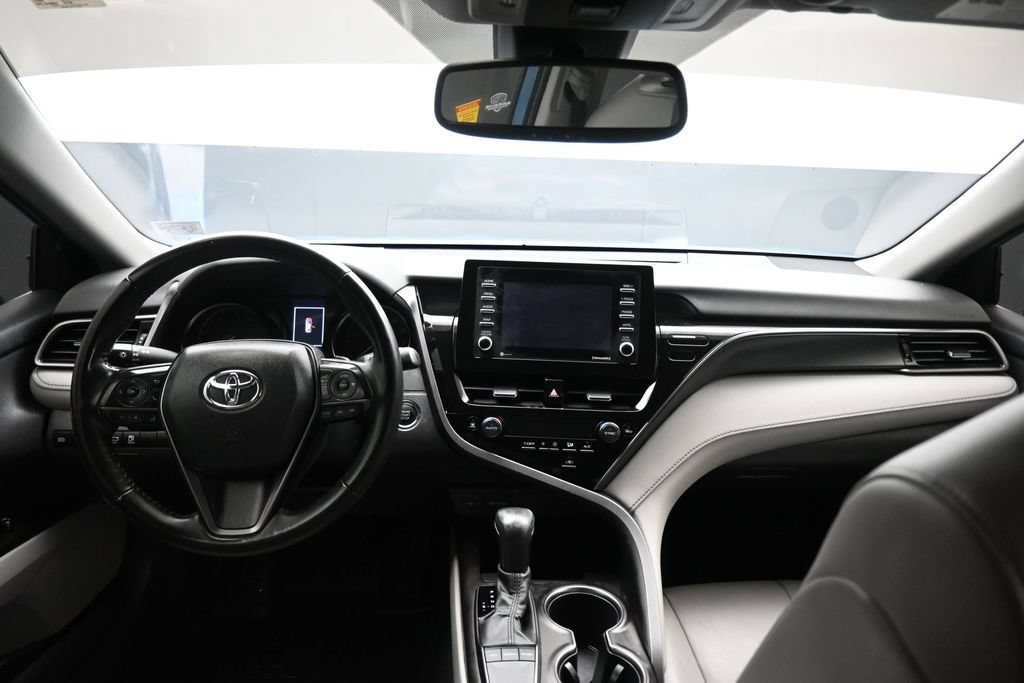 Used 2024 Toyota Camry SE w/ Convenience Package FWD image 38