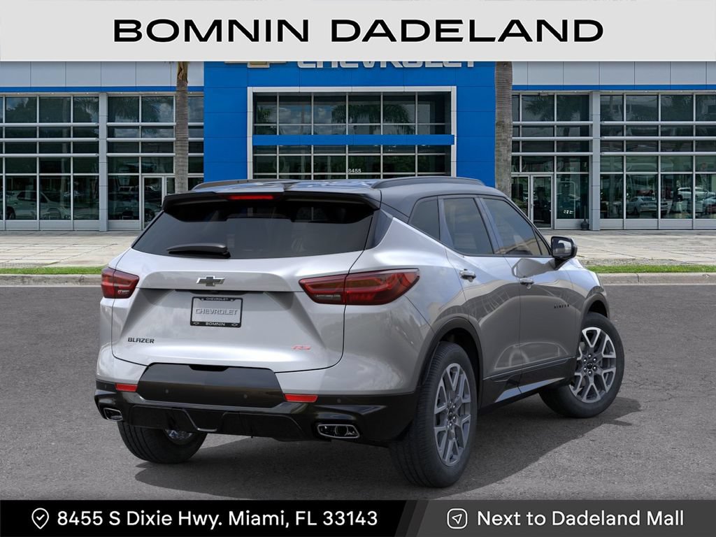 New 2026 Chevrolet Blazer RS w/ Enhanced Convenience Package FWD image 5