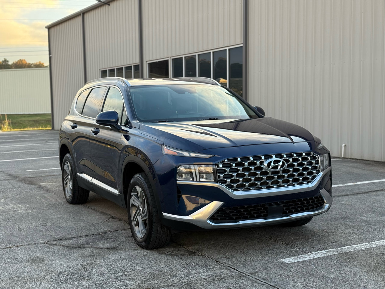 Used 2021 Hyundai Santa Fe SEL image 3