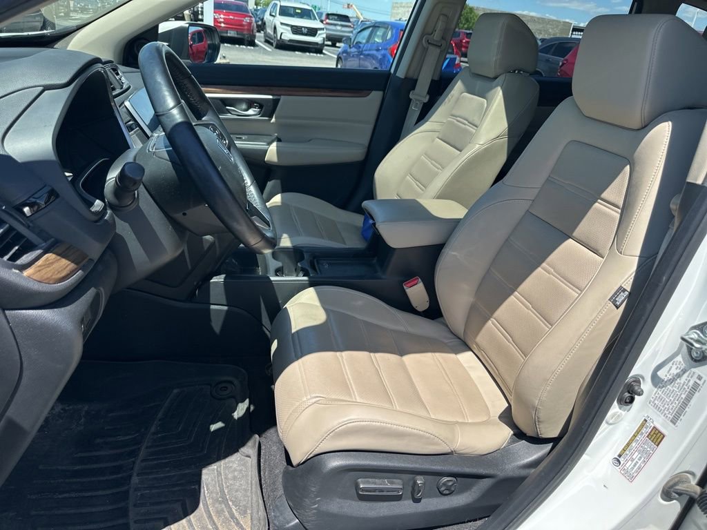 Used 2018 Honda CR-V Touring image 17