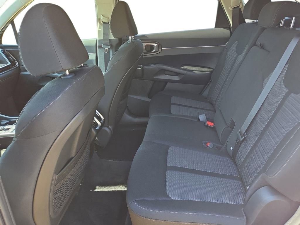 New 2026 Kia Sorento LX image 19