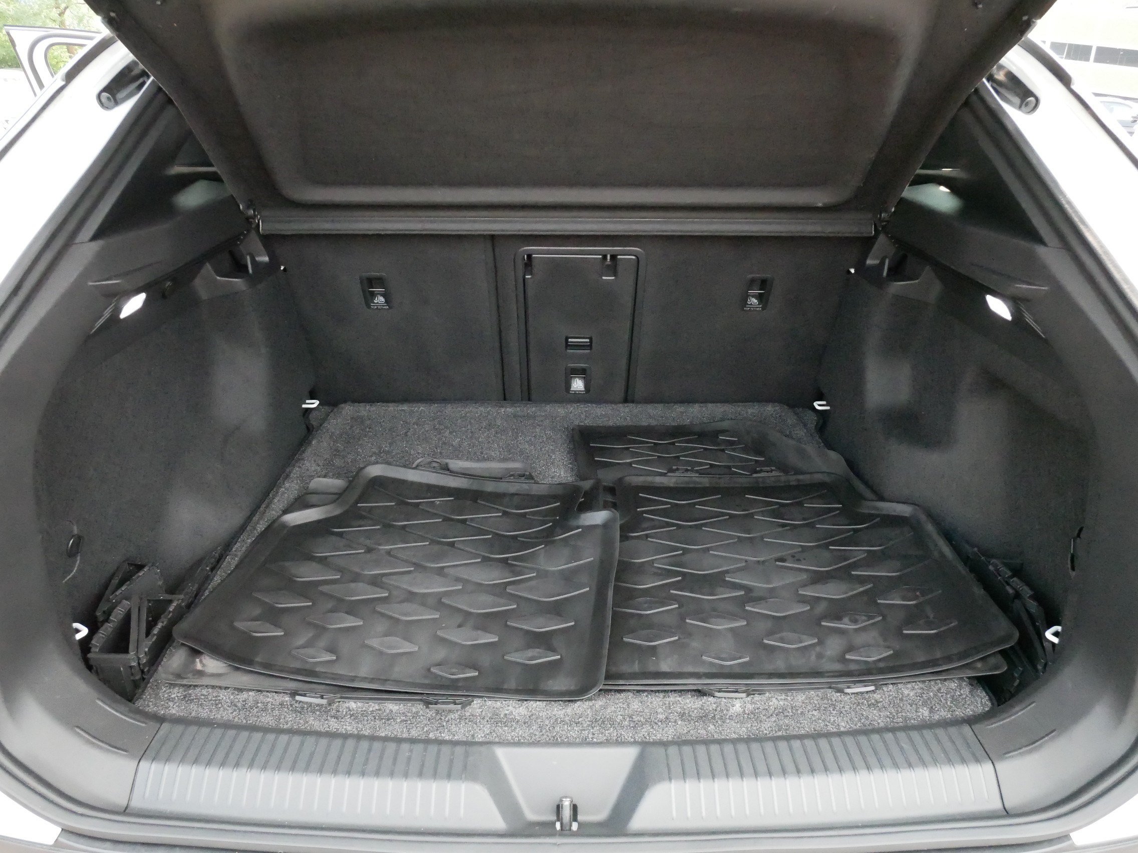 Certified 2023 Volkswagen ID.4 Pro S AWD/4WD image 18