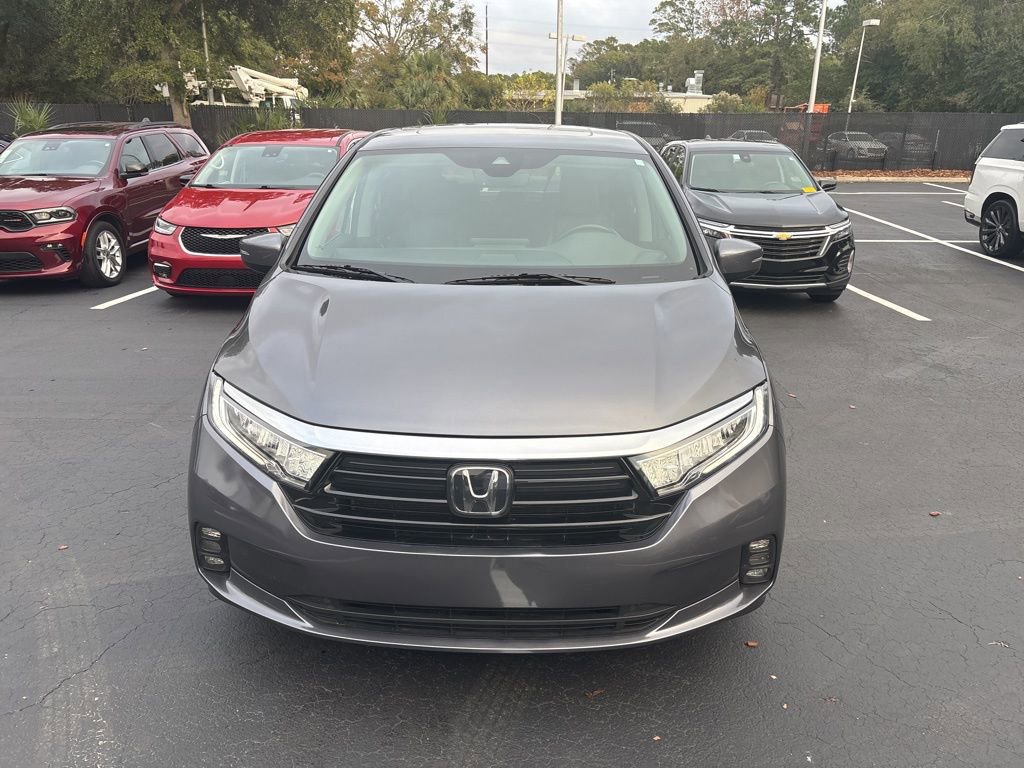 Used 2024 Honda Odyssey EX-L image 2