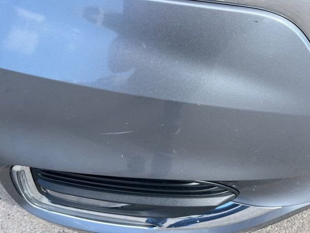 Used 2021 Buick Enclave Essence AWD/4WD image 2