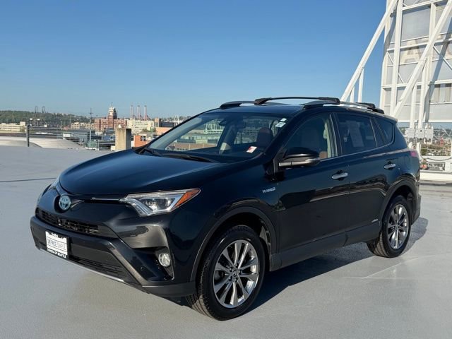 Used 2017 Toyota RAV4 Limited w/ Advanced Technology Package AWD/4WD image 7