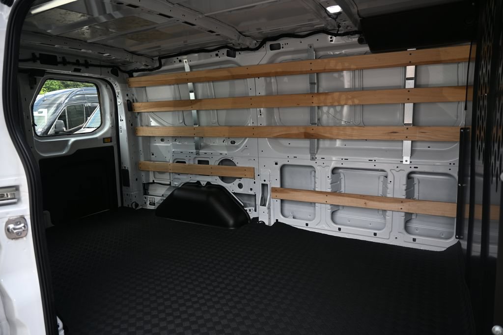Used 2025 Ford Transit 250 Low Roof w/ Exterior Upgrade Package RWD image 18