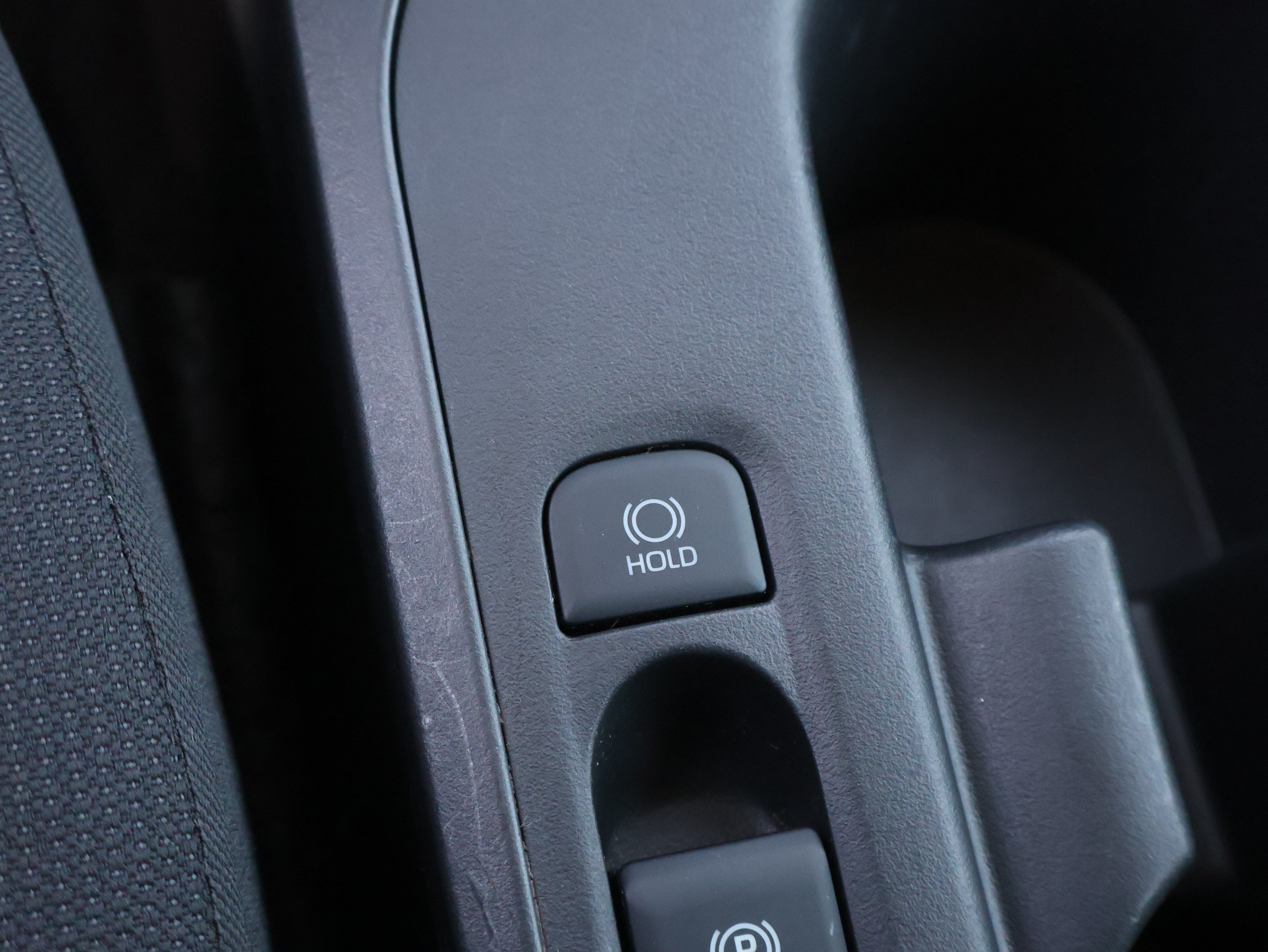 Used 2025 Toyota Corolla LE FWD image 21