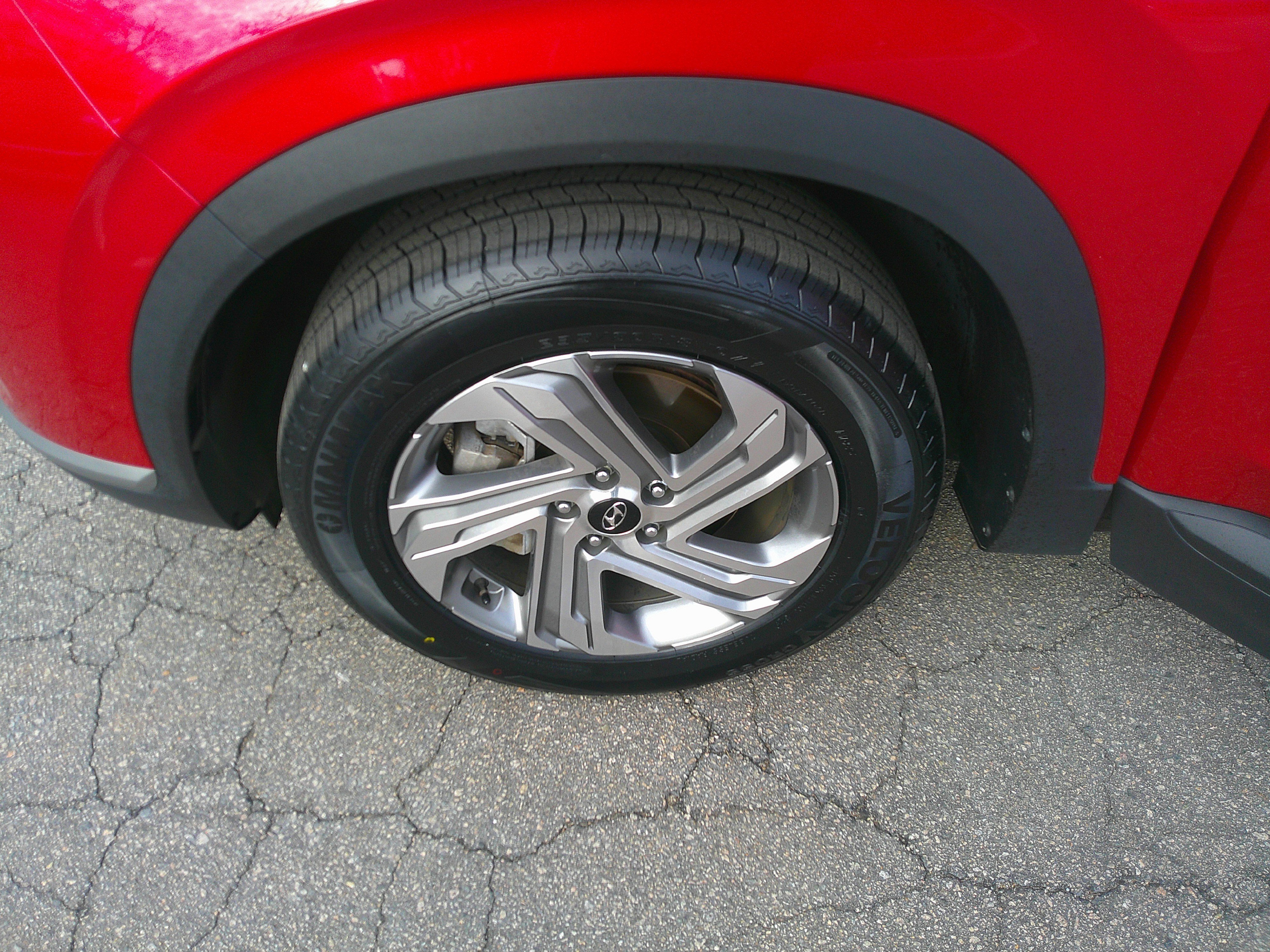 Used 2023 Hyundai Santa Fe SEL image 16