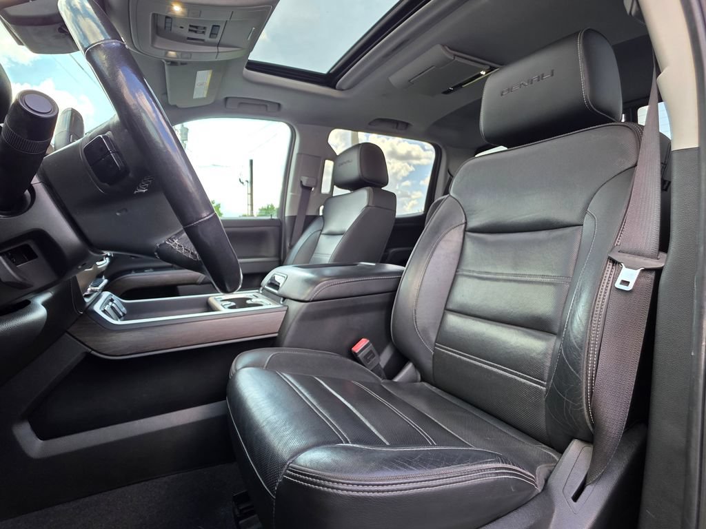 Used 2019 GMC Sierra 3500 Denali w/ Duramax Plus Package AWD/4WD image 13