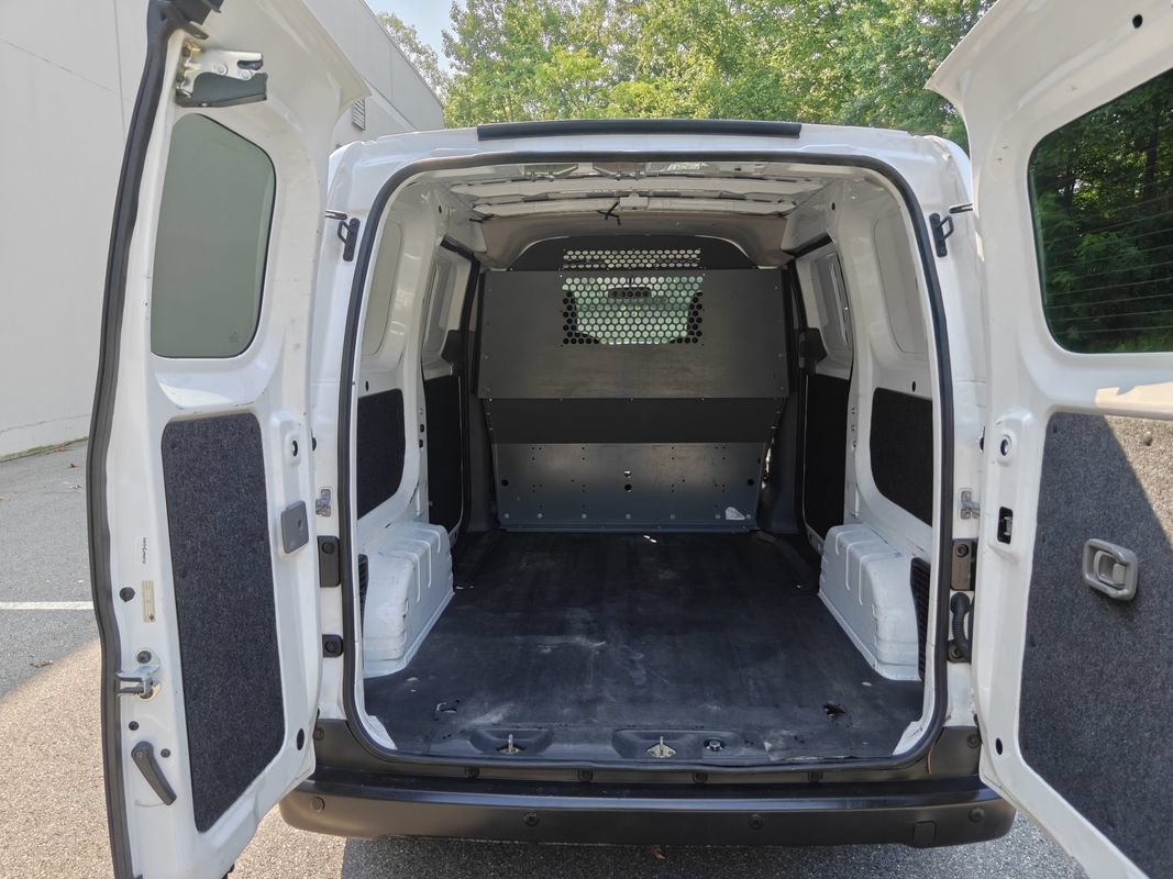Used 2015 Chevrolet City Express LT FWD image 15
