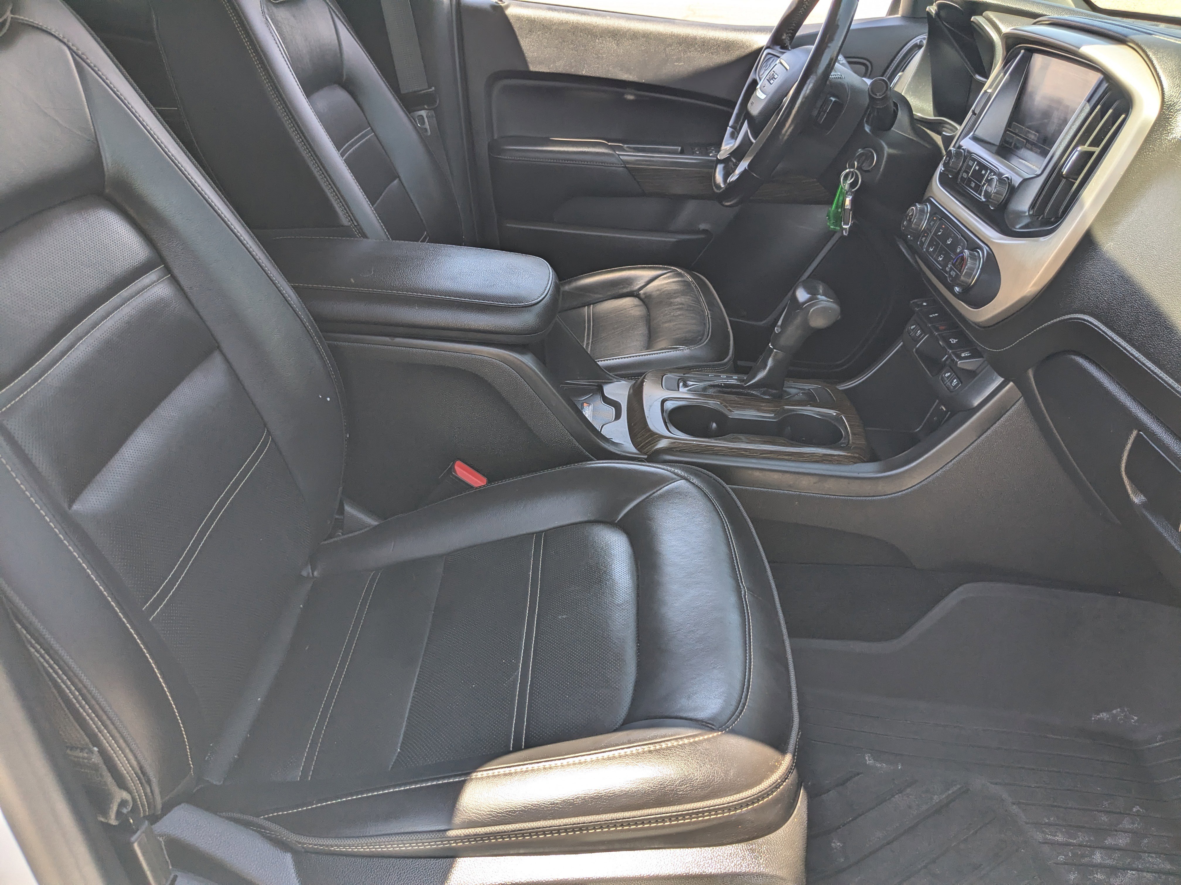 Used 2018 GMC Canyon Denali RWD image 11