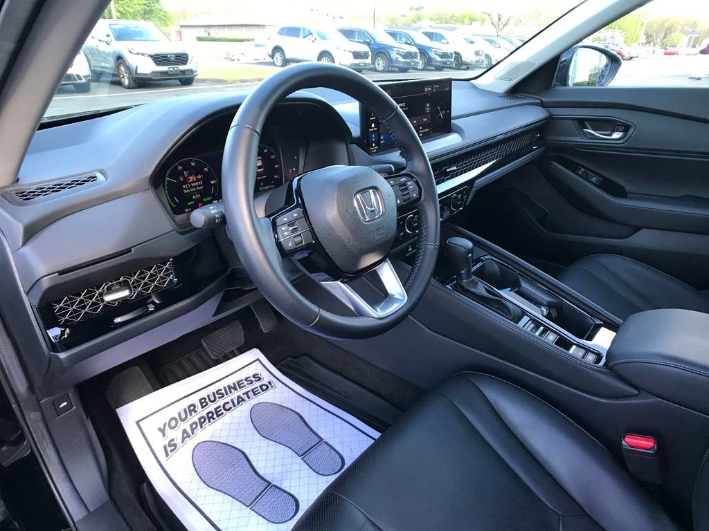 Used 2024 Honda Accord Touring image 19