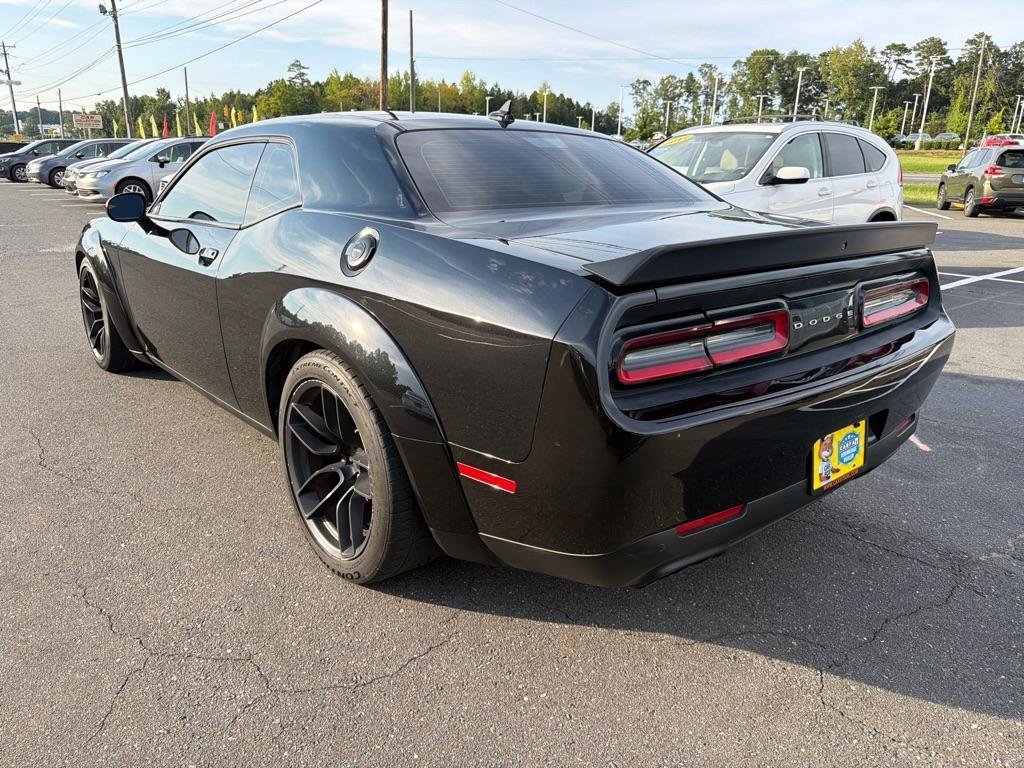 Used 2015 Dodge Challenger SRT Hellcat RWD image 7