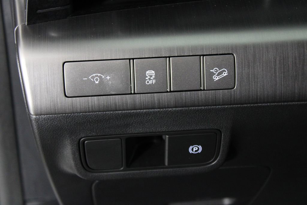 Certified 2026 Hyundai Kona SEL Sport image 22