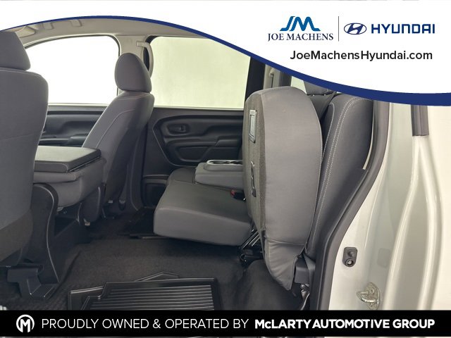 Used 2022 Nissan Titan S w/ HD Front GAWR Package image 27