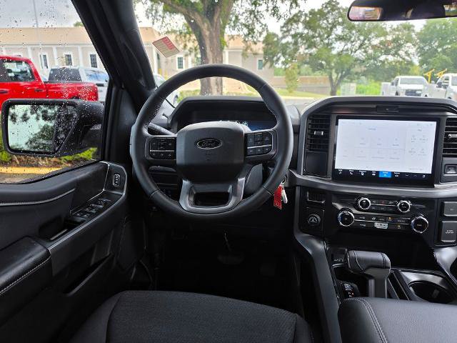 Used 2026 Ford F150 XLT w/ XLT Black Appearance Package RWD image 10