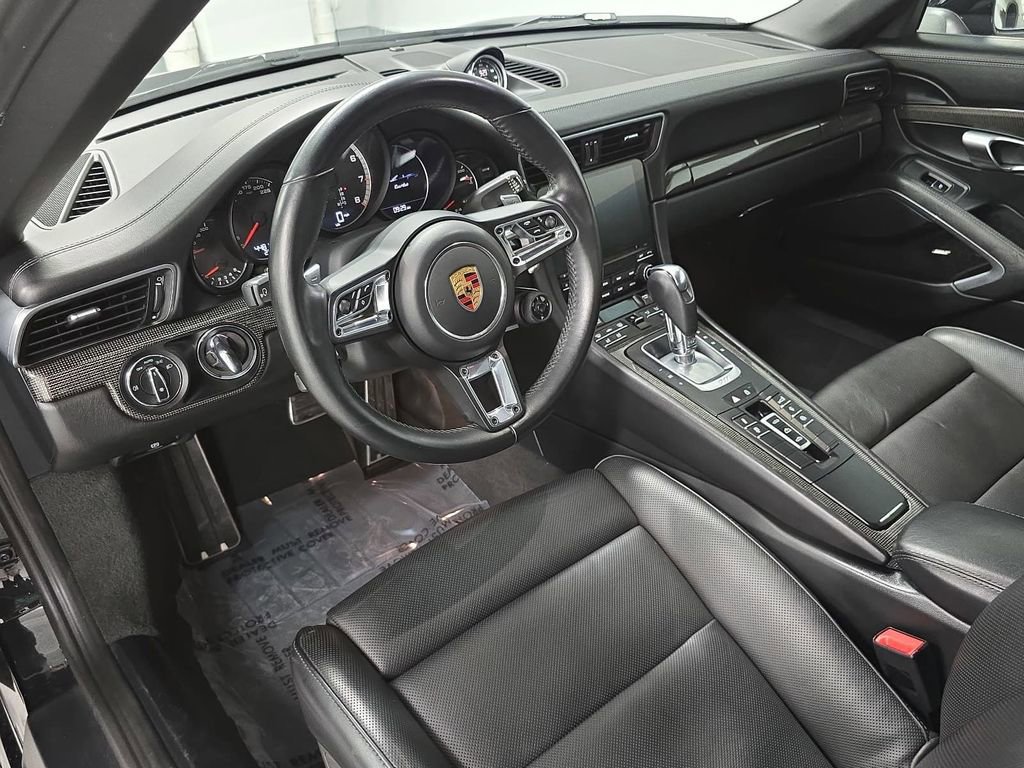 Certified 2019 Porsche 911 Turbo AWD/4WD image 4