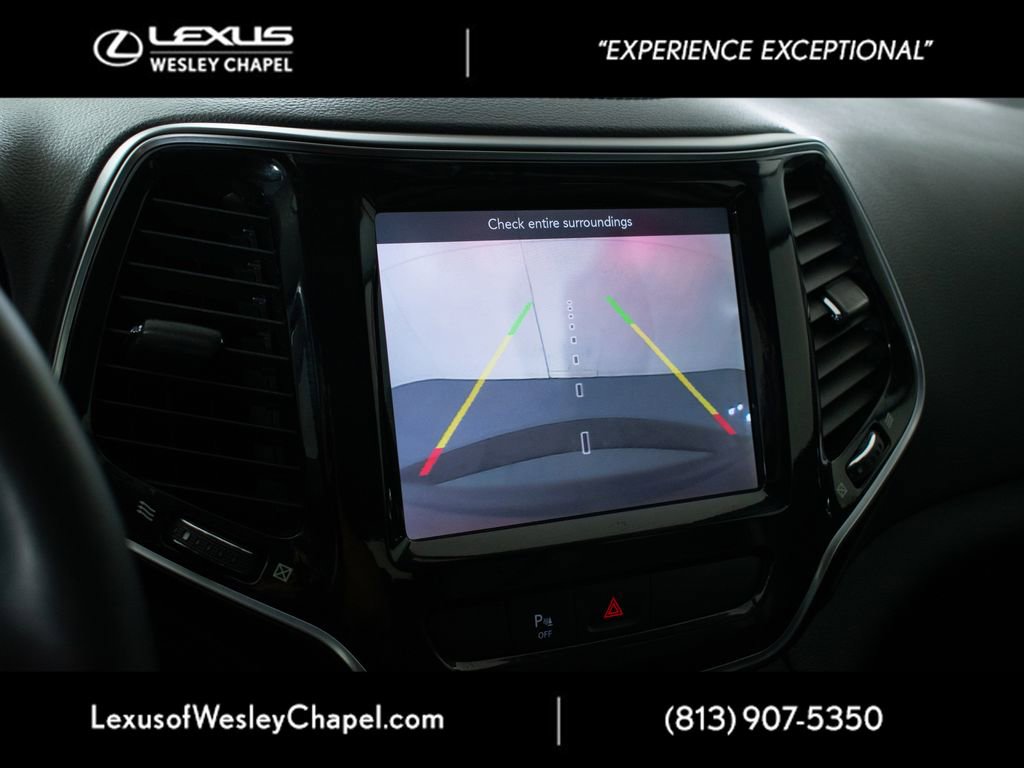 Used 2019 Jeep Cherokee Limited FWD image 33
