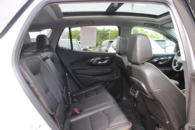 Used 2024 GMC Terrain AT4 w/ Infotainment Package II AWD/4WD image 32