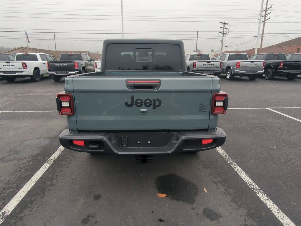 New 2026 Jeep Gladiator Willys image 7