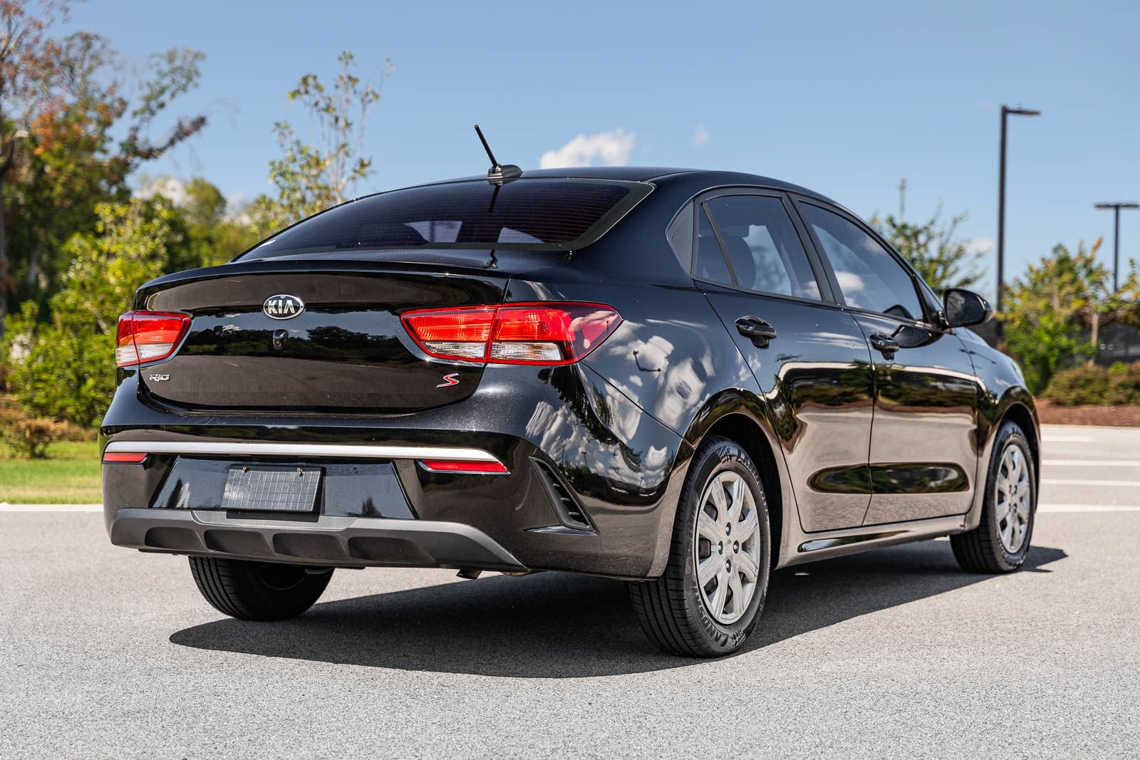 Used 2021 Kia Rio S FWD image 7