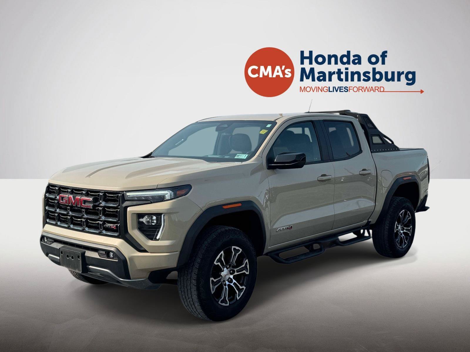 Used 2023 GMC Canyon AT4 AWD/4WD image 1