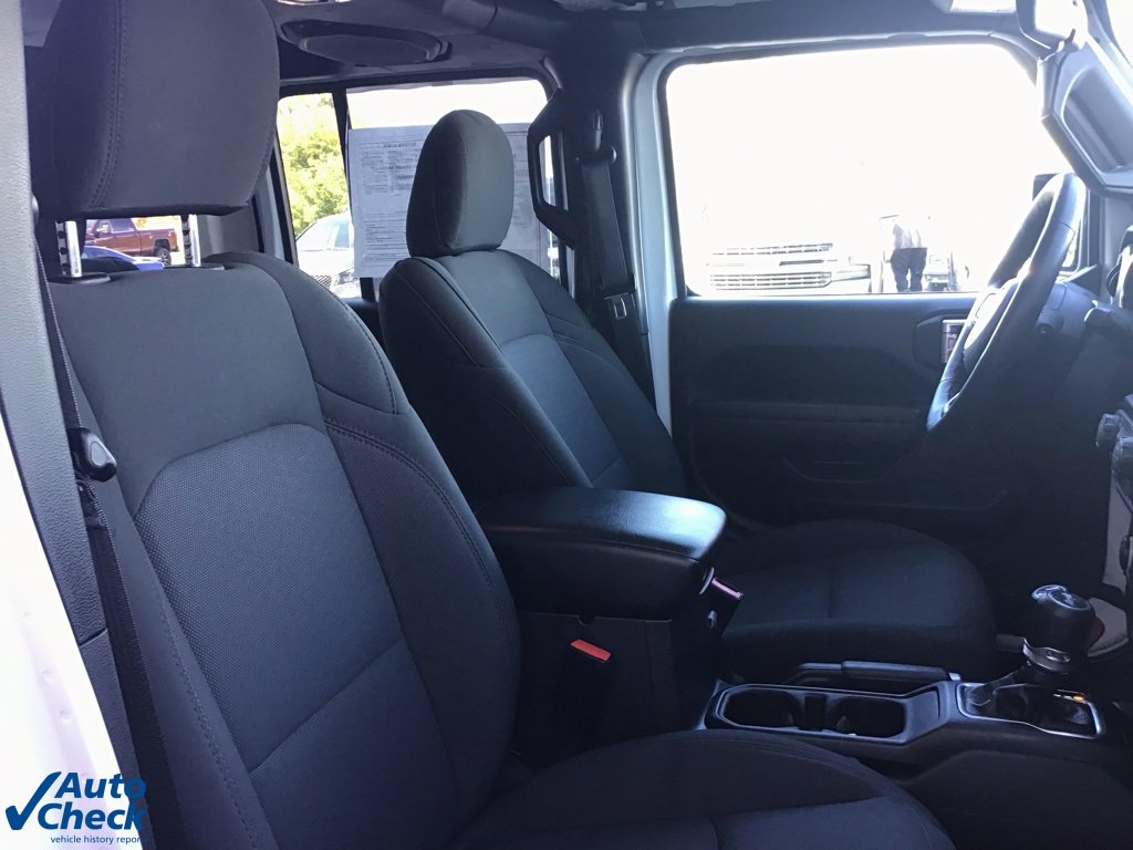 Used 2023 Jeep Wrangler Sport S image 20