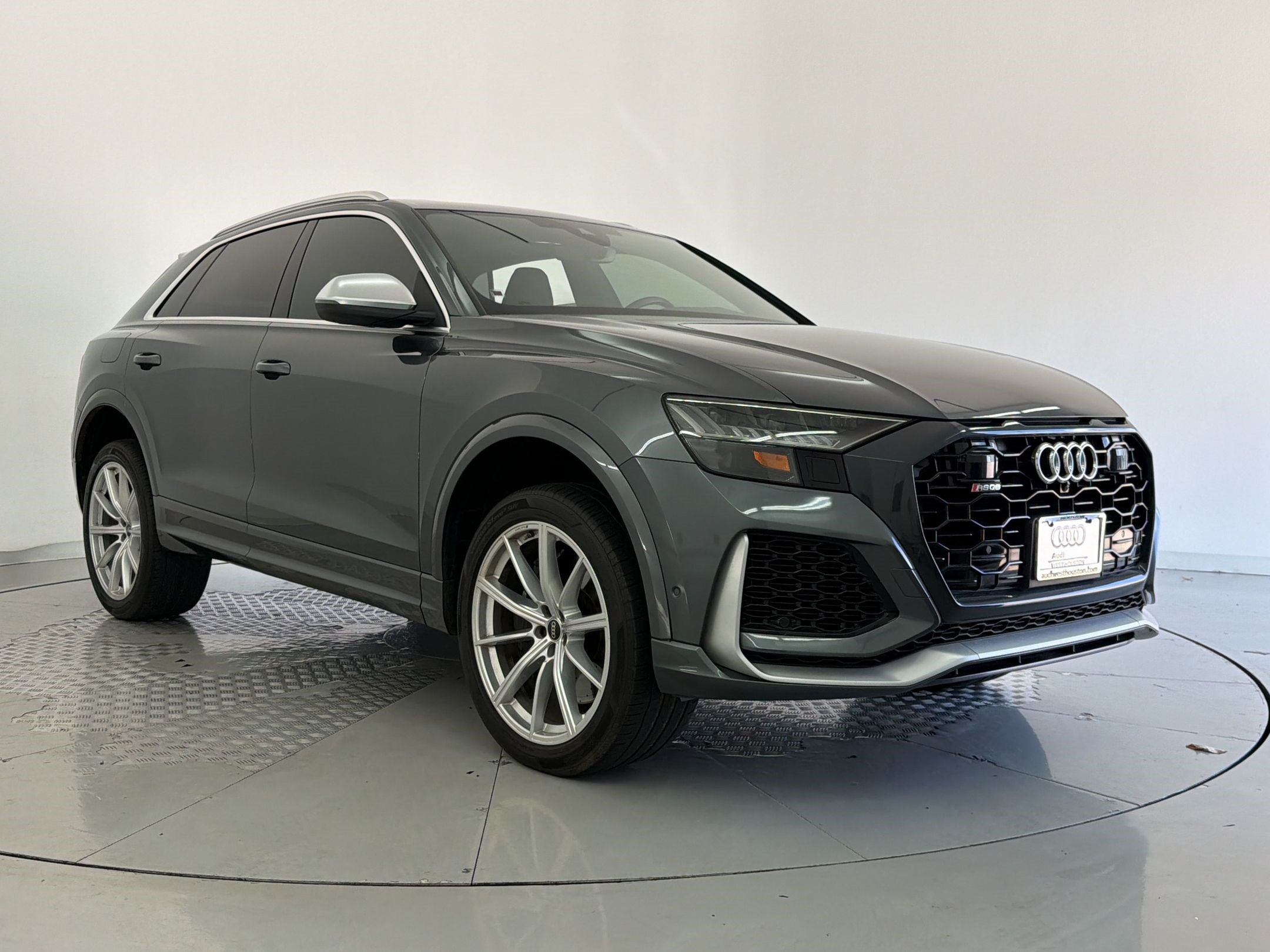 Used 2022 Audi RS Q8 AWD/4WD image 7