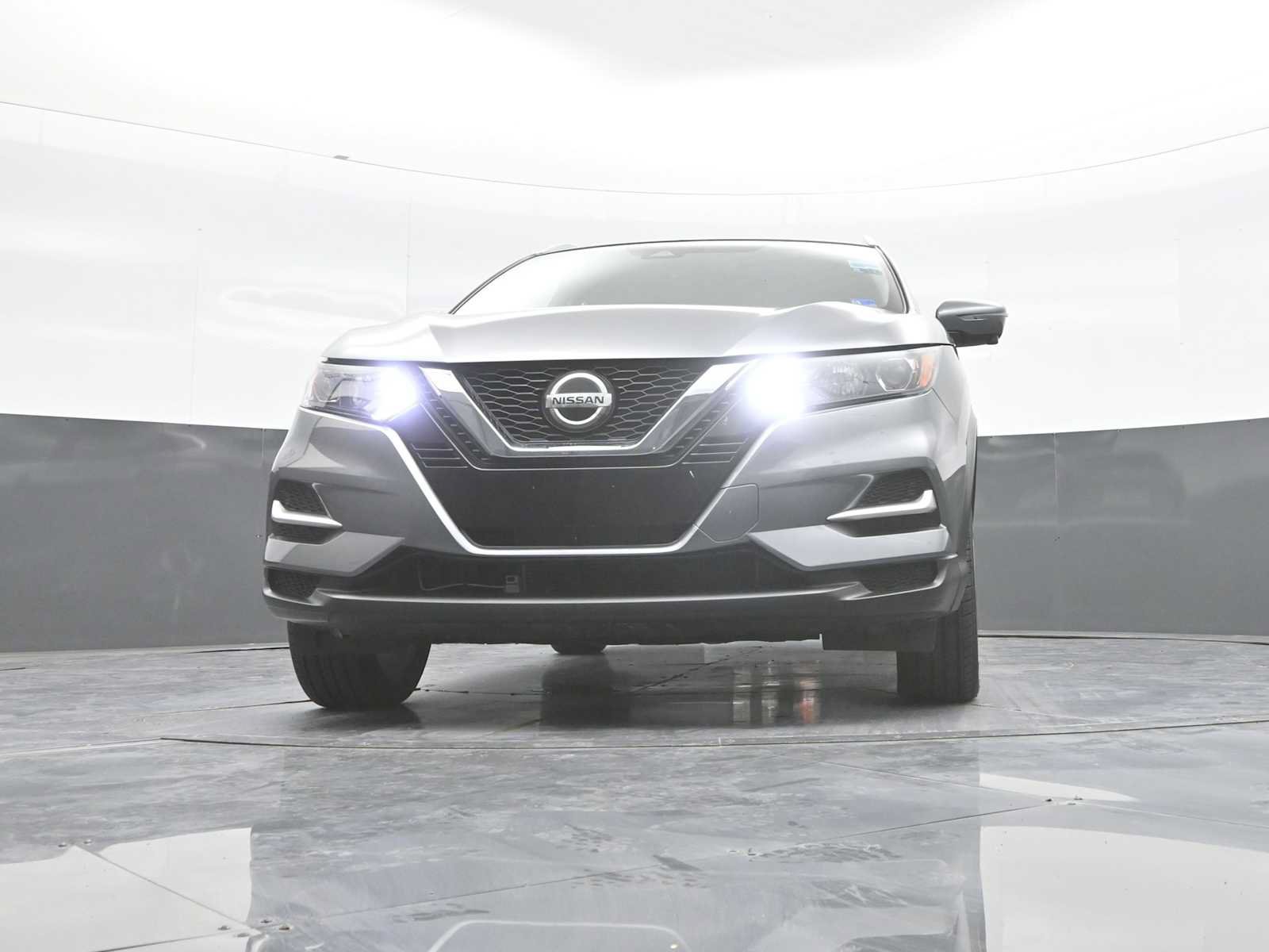 Used 2022 Nissan Rogue Sport SL AWD/4WD image 38